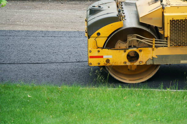 Best Permeable Paver Driveway  in Deerfield, MI